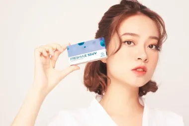 Kính Áp Tròng Trong Suốt FreshVue 55UV Clear 3 Tháng Chính Hãng Date Mới
